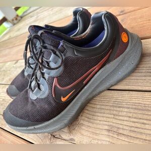 Nike Men's Zoom Winflo 8 Shield Running Shoes Size 12 Black Orange DC3727-200